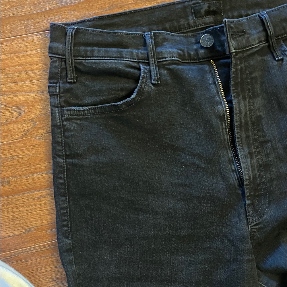 VGUC MOTHER Black Flare Jeans Size 31 - Picture 4 of 7